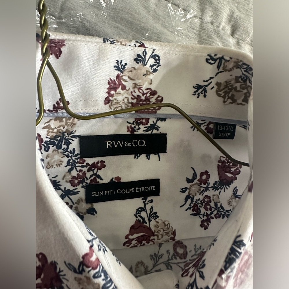 Men’s dress shirt